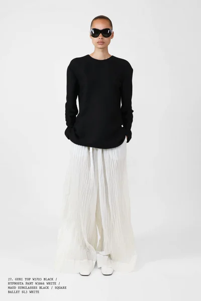 Look 27